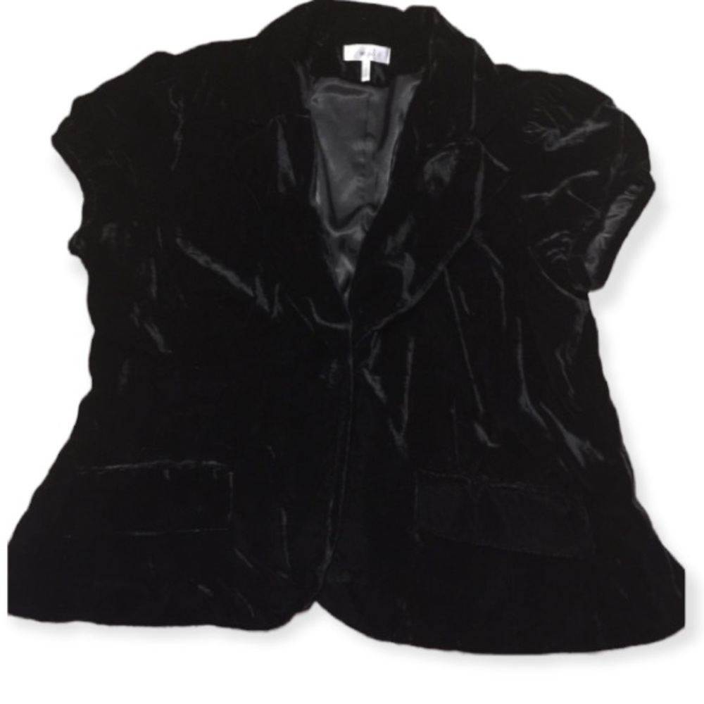 Metro 7 size 16 embroidered back